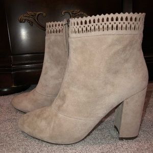 Joes-Brand New- ankle boots